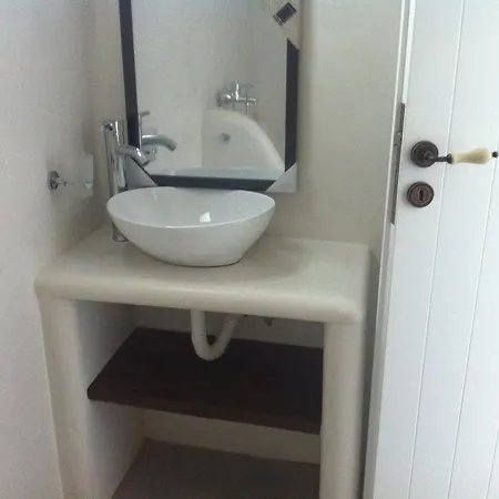 Διαμέρισμα Plori And