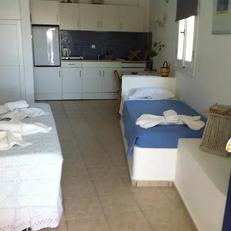 Apartment Plori And *