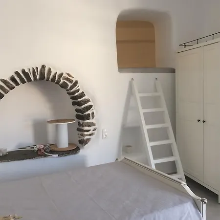 Plori And Apartment