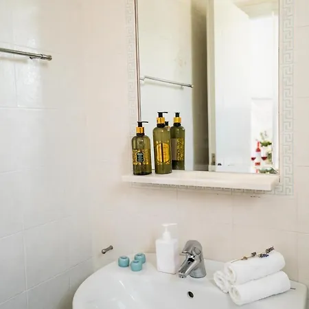 Apartment Plori And