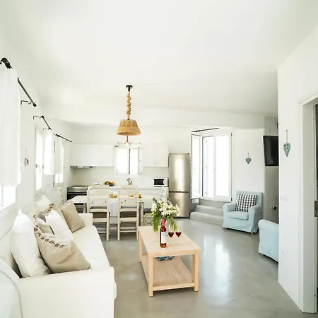 Plori And 公寓 艾吉亚里