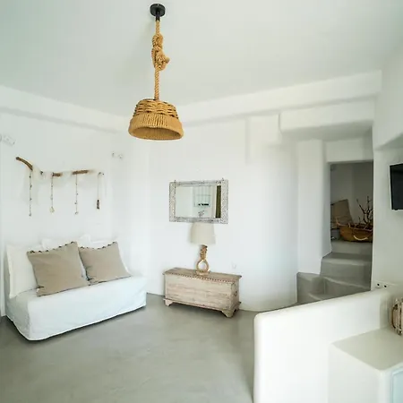 Apartment Plori And Aegiali