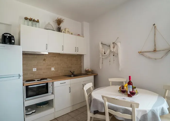 Lejlighed Plori And *